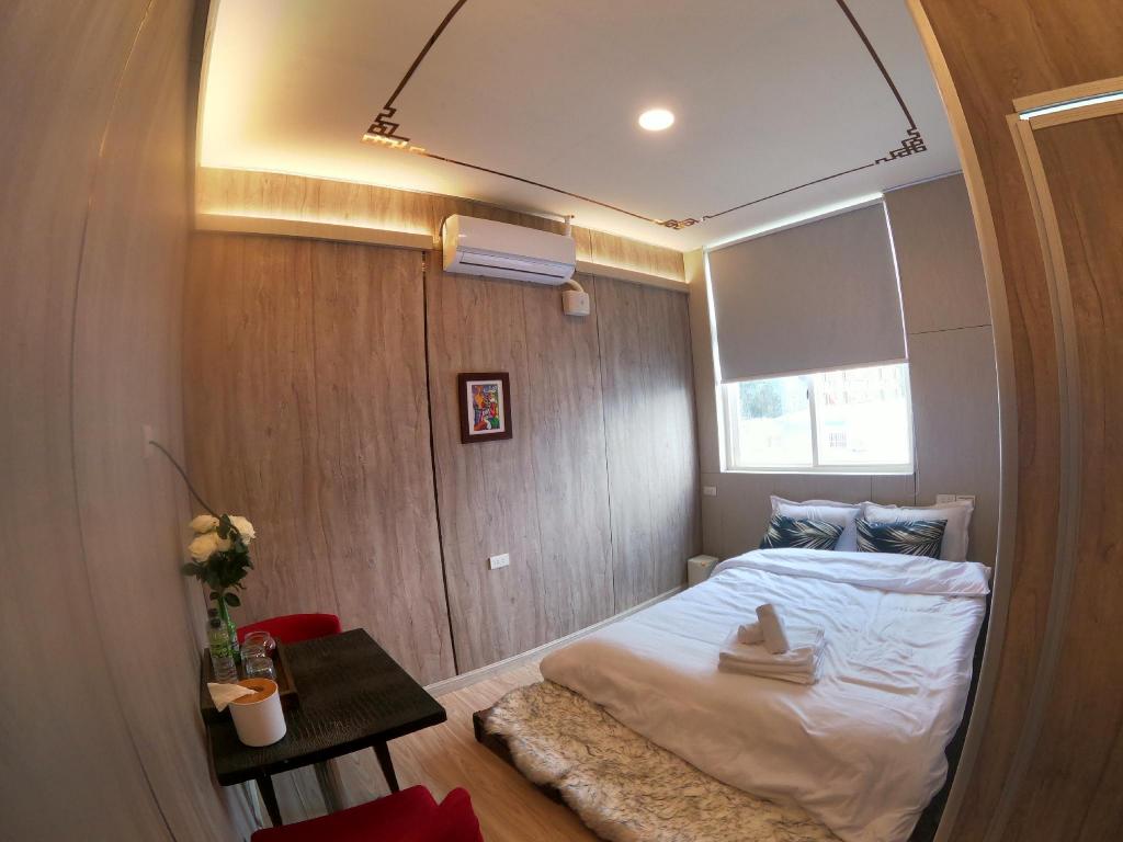 20ft 海閣 (20ft seaattic)