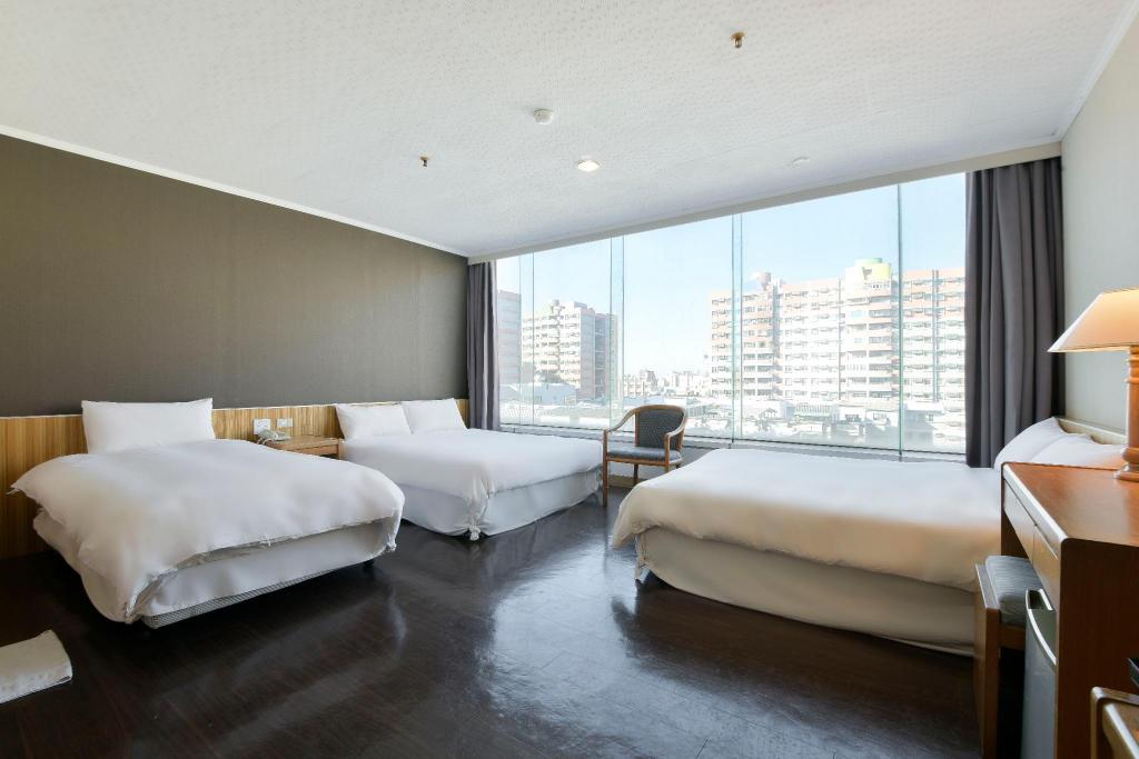 洄嘉居行旅 (Back Home Hotel)