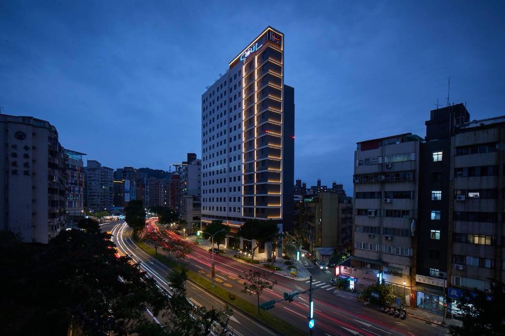 見潭璞旅 (Boutech Jiantan Hotel)