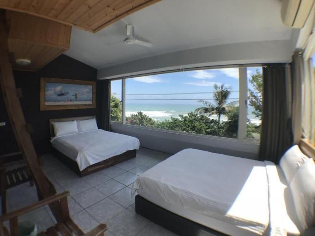 Donghe Surf Shop & Hostel - Taitung