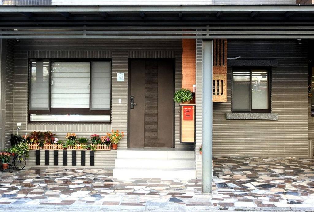 二月花民宿 (February Flower B&B)