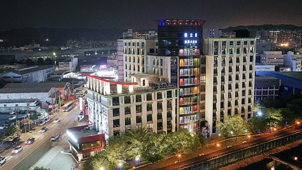 富立登國際大飯店 (Freedom Design Hotel)