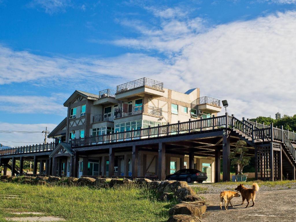 富麗灣景觀民宿 (Fully One B & B)
