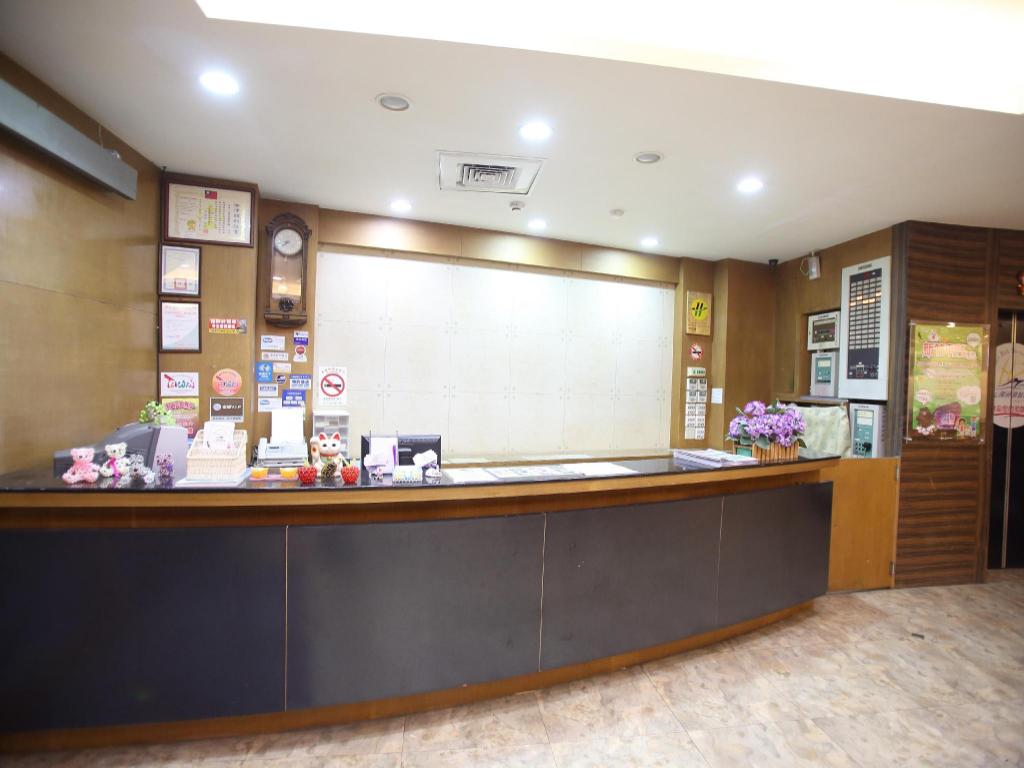 心園商務旅館 (Xin Yuan Hotel)