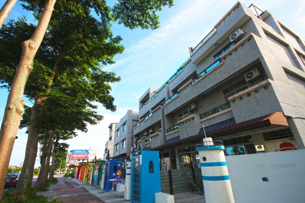 Fun Trip - 小古堡&奧斯卡民宿 (Fun Trip - Little Castle & Oscar Guest House)
