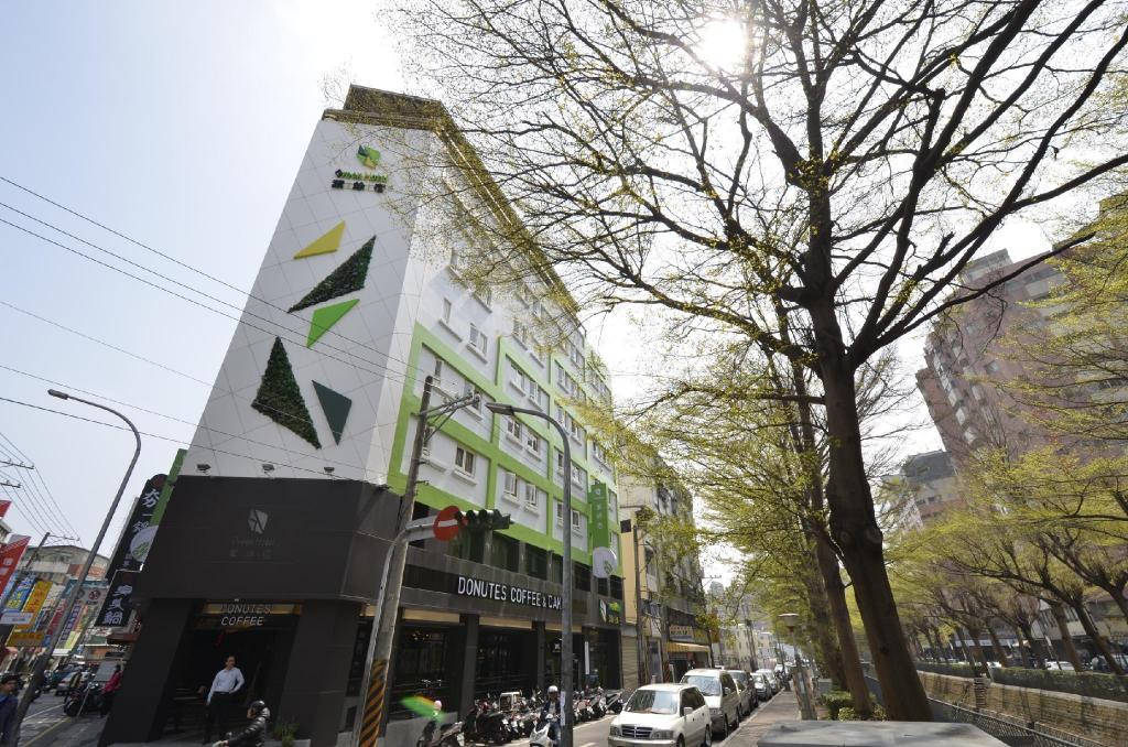 葉綠宿旅館 - 逢甲館 (Green Hotel-Fengjia)