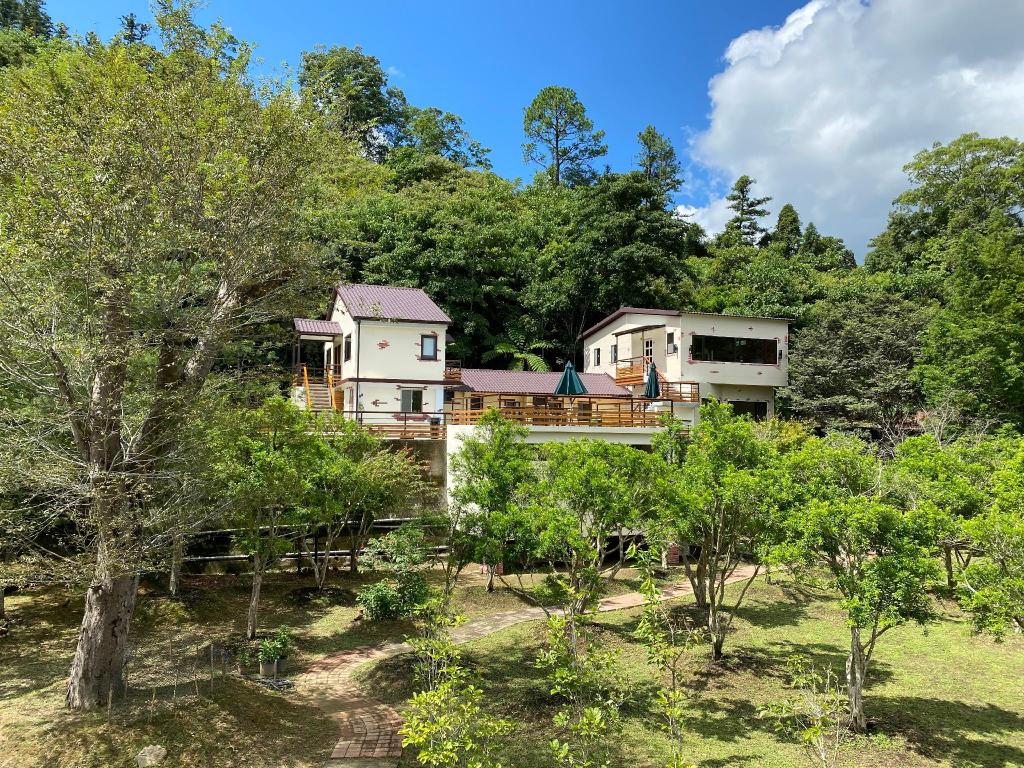 T&S Cottage