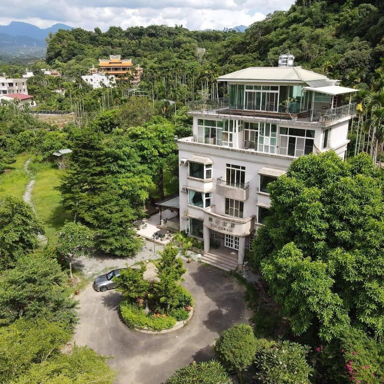 華德渡假山莊 (Hwadh Resort )