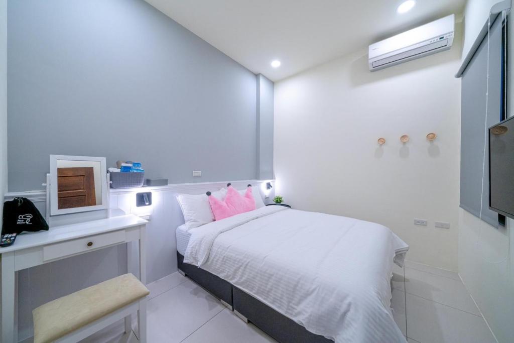 小宅生活 (Little House Homestay)