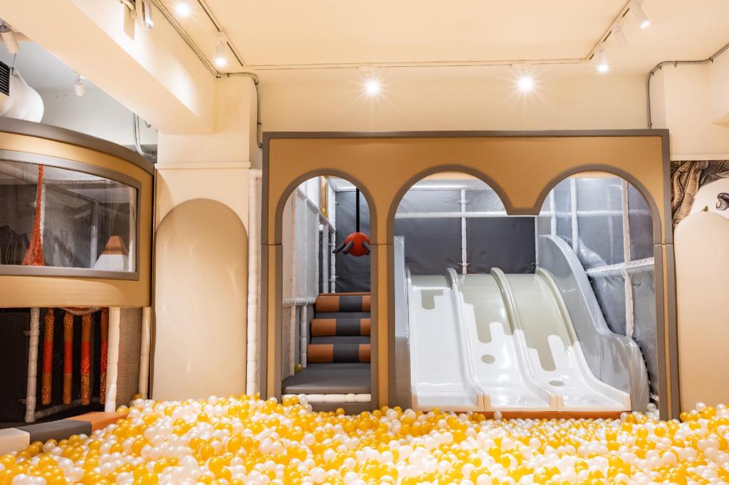 鉅陞嘉義亮點旅店 (Mega Hotel)