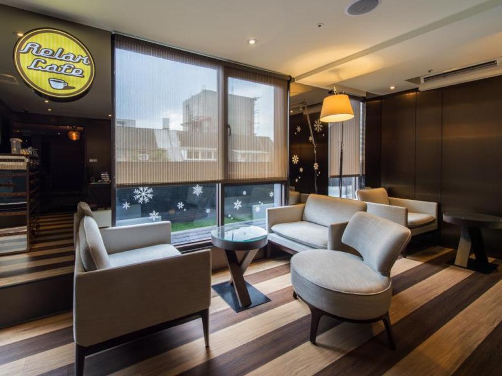 旅樂序精品旅館站前一館 (Hotel Relax)