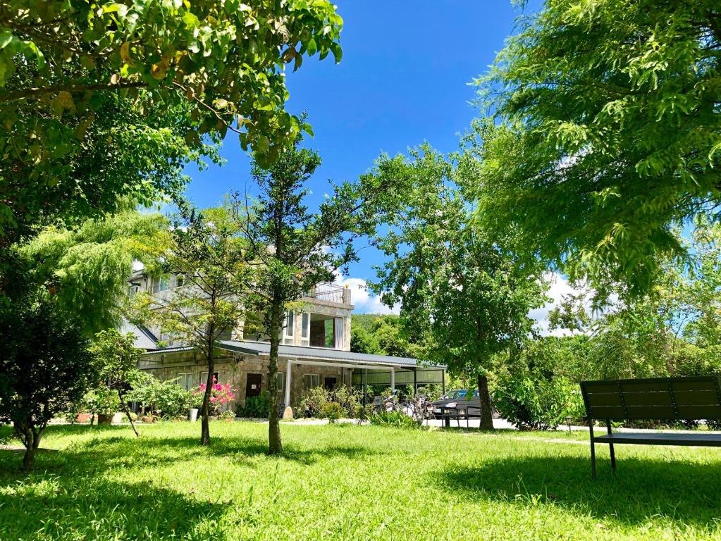 良辰美瑾民宿 (Liang Chen Mei Jin B&B)