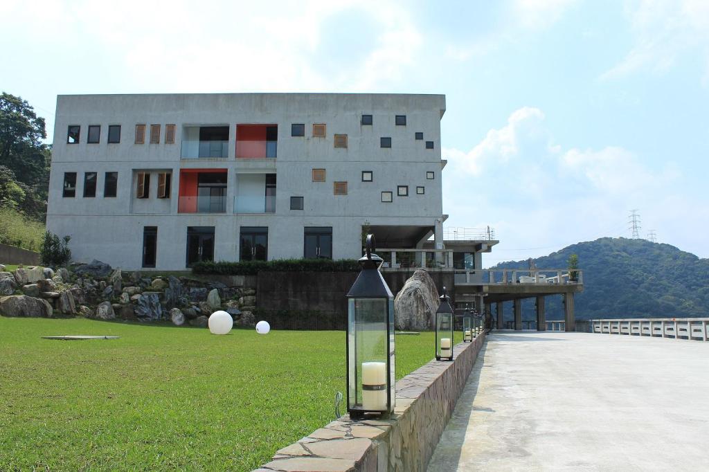 森活藝術文旅 (Loft17 Resort)