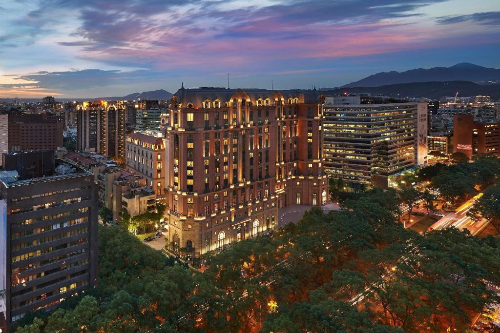 台北文華東方酒店 (Mandarin Oriental Taipei)