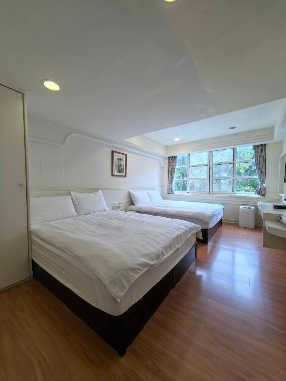 美麗亞山莊 (Maria Hotel)