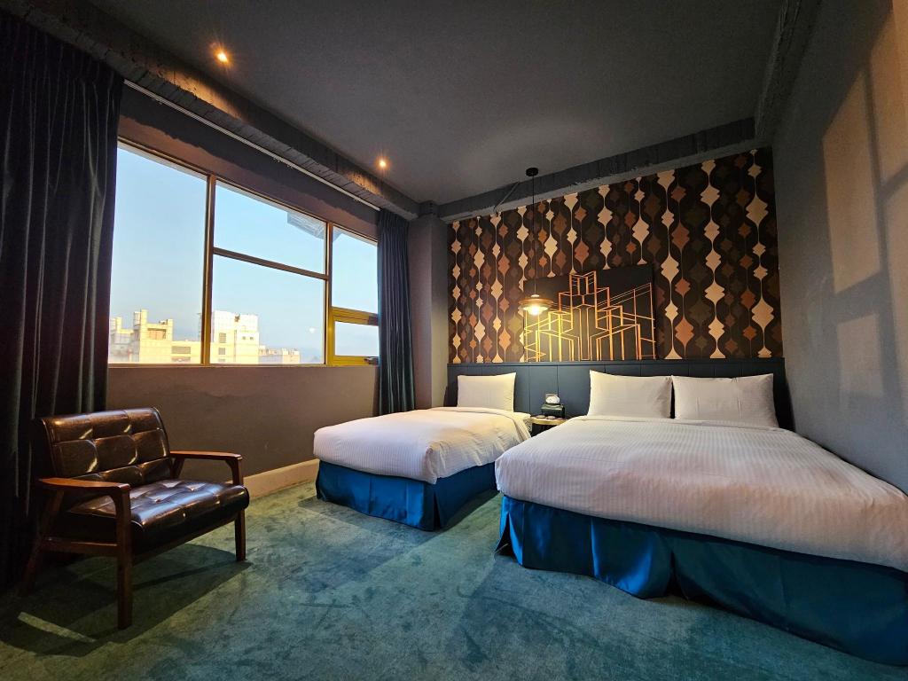 華利大旅社 (Modern Inn)