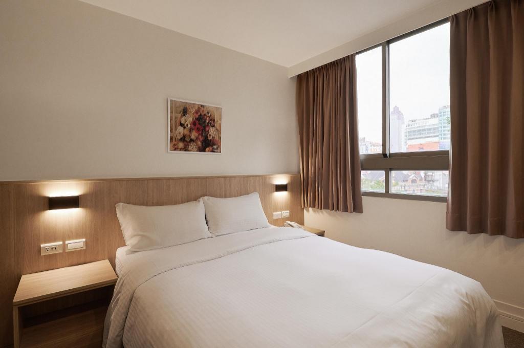 內江商旅 (Neijiang Hotel)