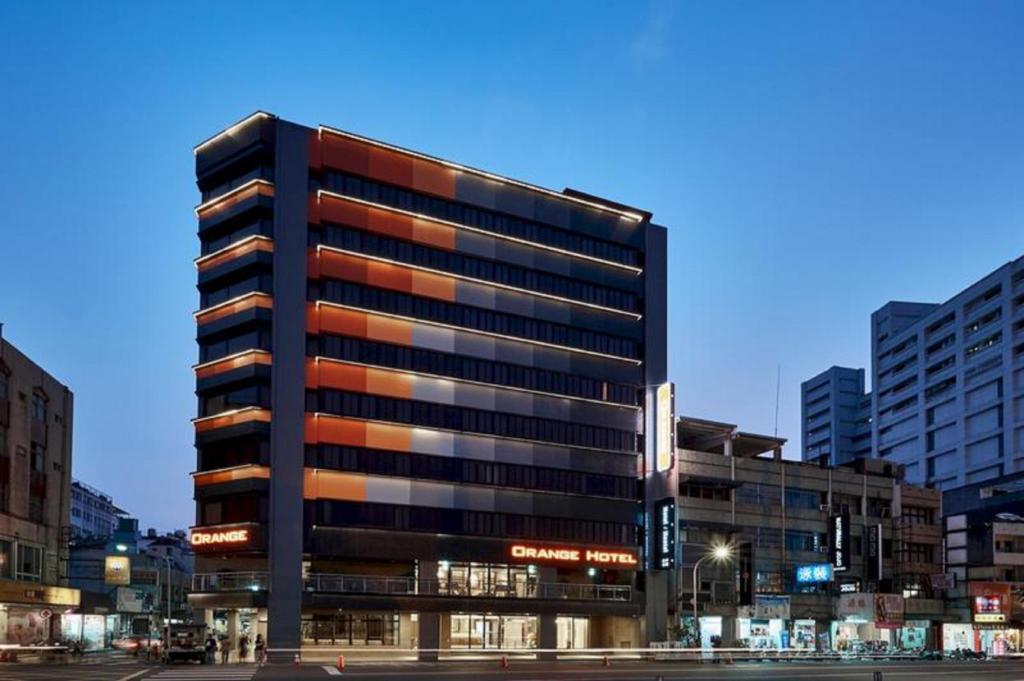 福泰桔子商旅 - 嘉義文化店 (Orange Hotel - Wenhua Chiayi)