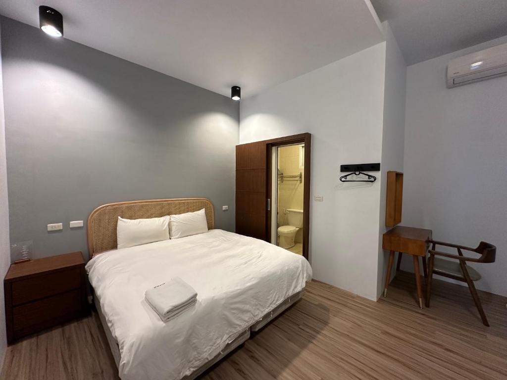 打呼旅店 (Snore Inn)