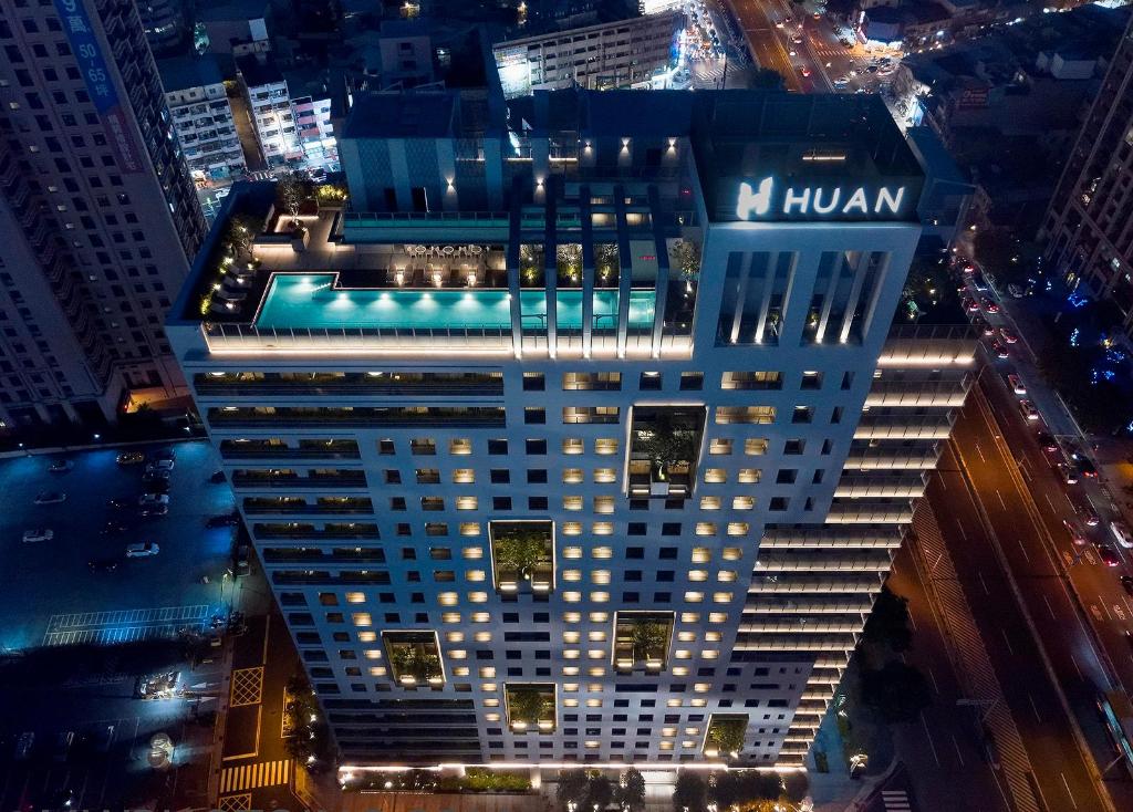 台中順天環匯酒店 (The Huan Hotel Taichung)