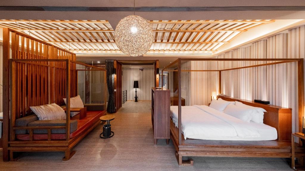 天下居行館 (Tian Xia Ju Motel)