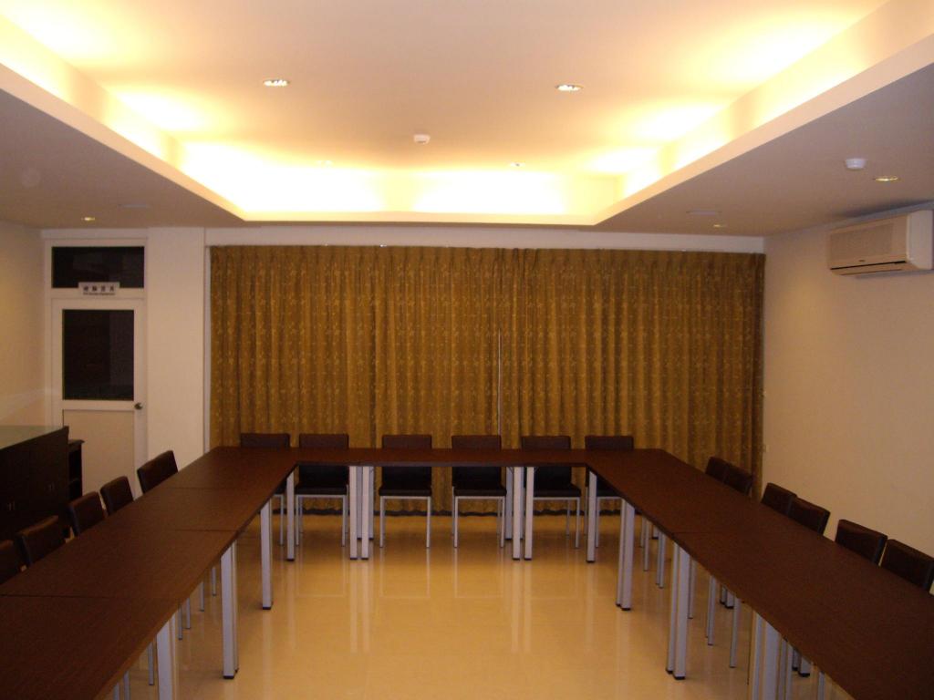天裕大飯店 (Tian Yuh Hotel)
