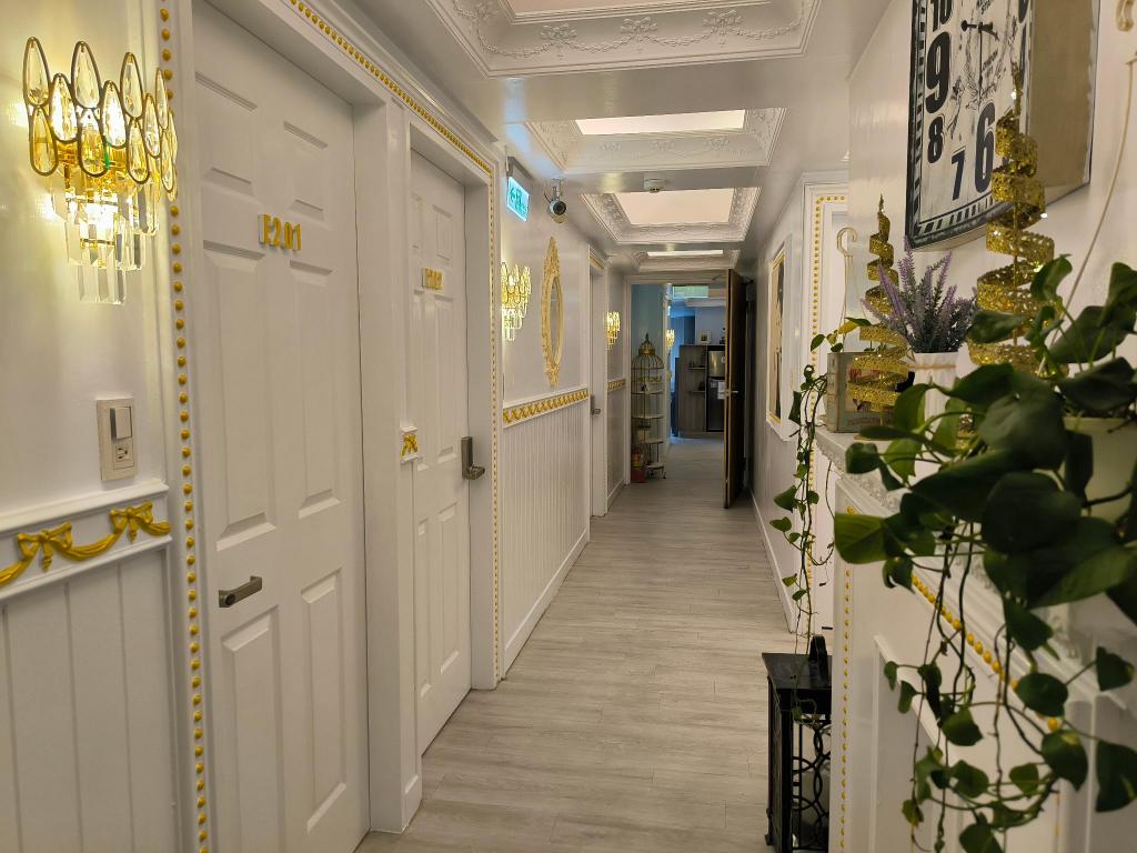 橙舍 2 館 (TW Hostel 2)