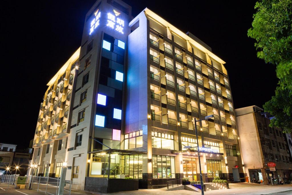 V-Hotel假期商旅飯店 (V-Hotel Vacation Hotel)