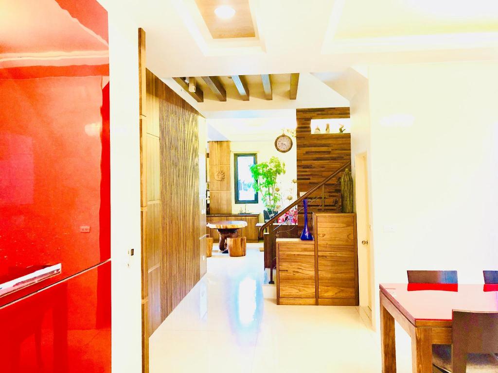 薇嬁民宿 (Weiden House)