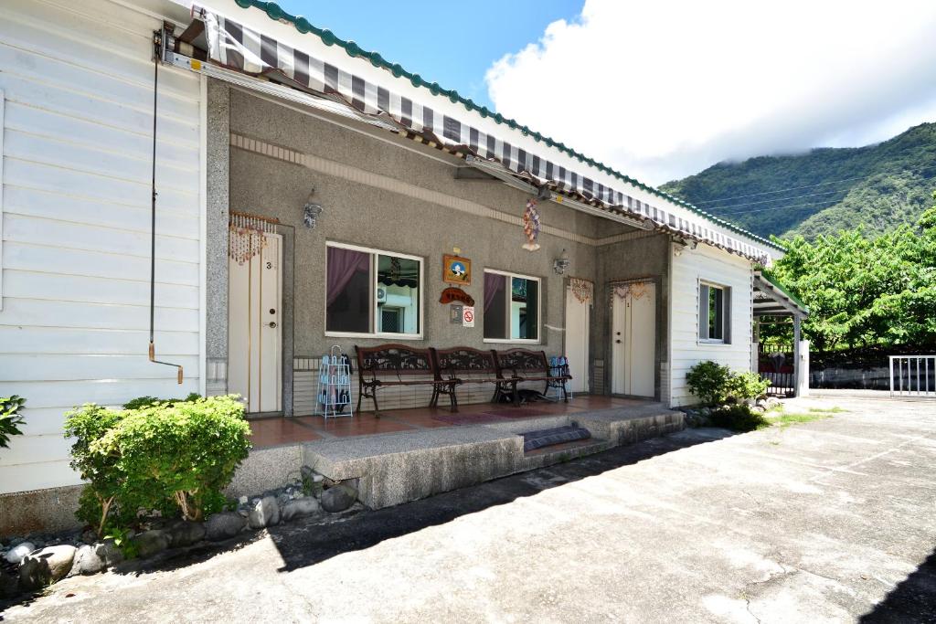 西村民宿 (Xi Cun Homestay)